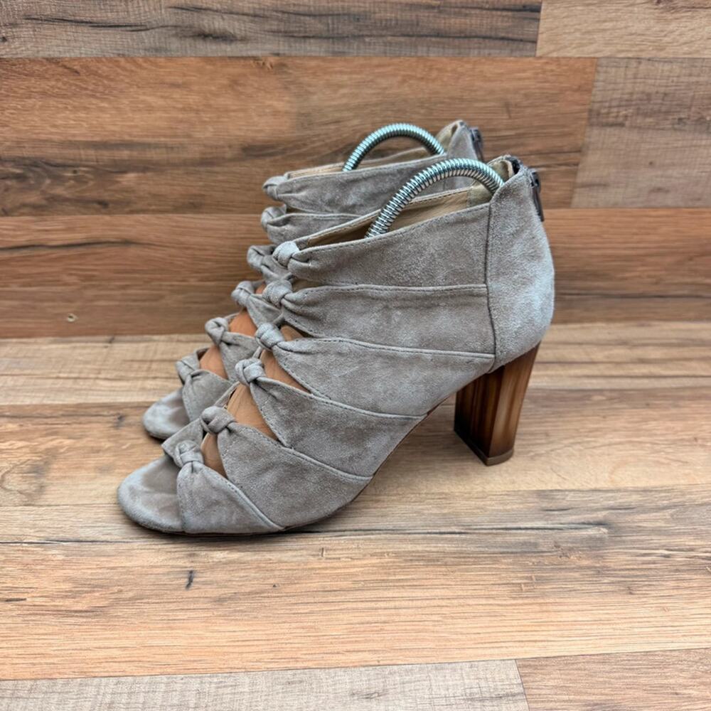 Vaneli Taupe Size 7.5M  Gray Suede Open Toe Heels Bootie